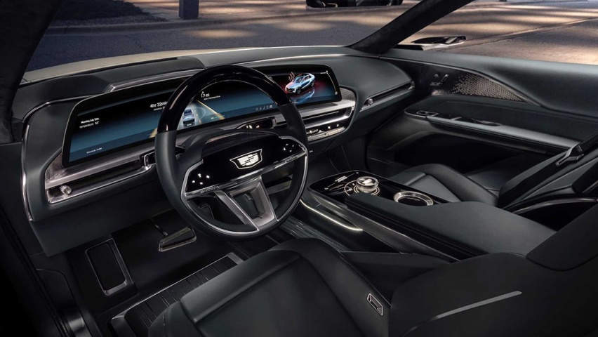 2023-cadillac-lyriq-front (2).jpg
