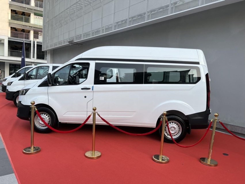 2023款福特全顺广州上市，携手纺织产业，以点带面撬动商乘市场