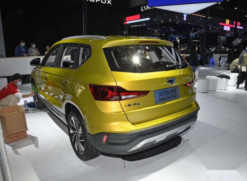 大众的换标车，售价8.68万元起，新款捷达VS5还值得买吗？