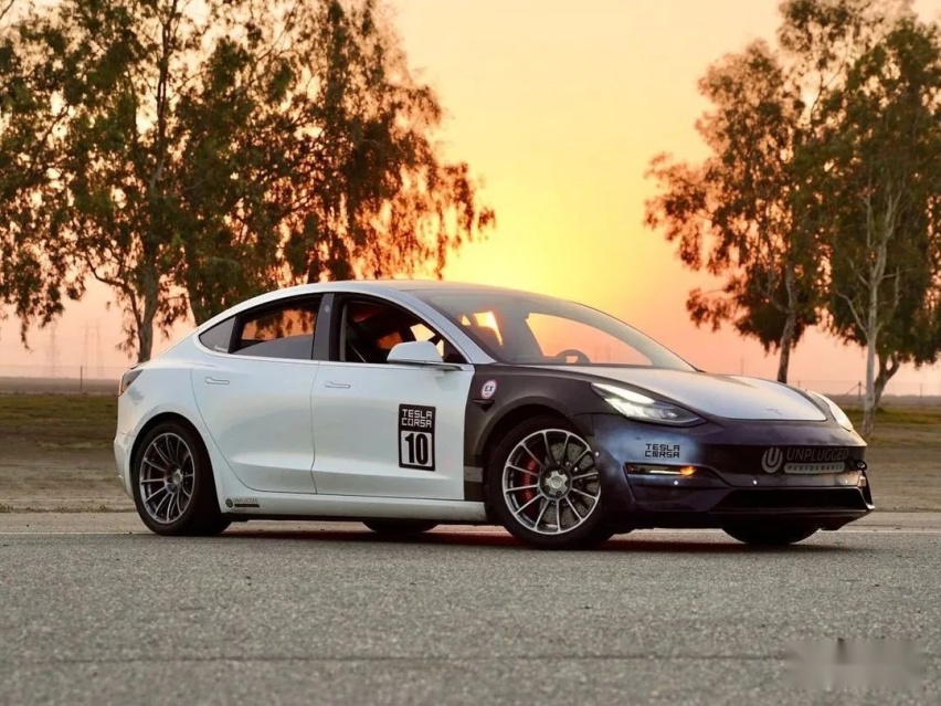 扬言刷新全美赛道纪录！赛化特斯拉Model 3有这个实力吗？