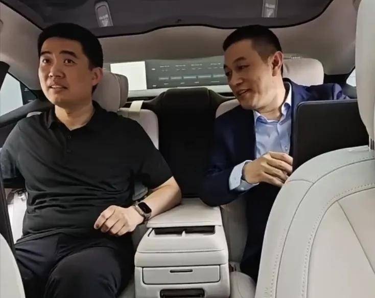雷军李斌喊话合作，谁愿在价格战下付真心？