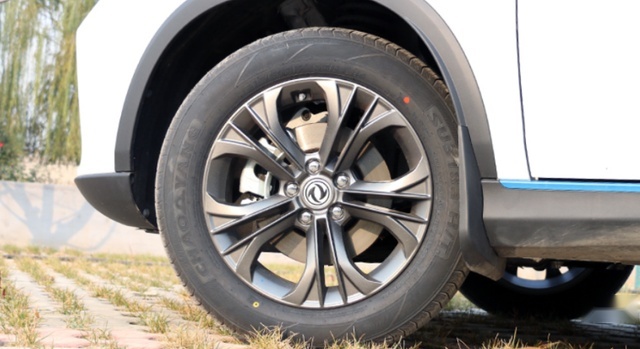 又一款高性价比紧凑型SUV 5万级风光500 到底什么样？