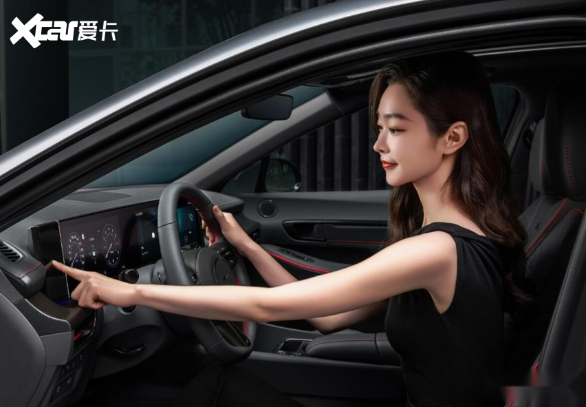 第十一代索纳塔来搅局B级车市场！1.5T/2.0T＋8AT，起售价13