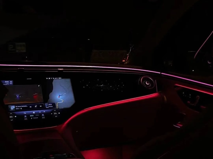 试驾奔驰EQE SUV：先是奔驰，后才是新时代的电动汽车