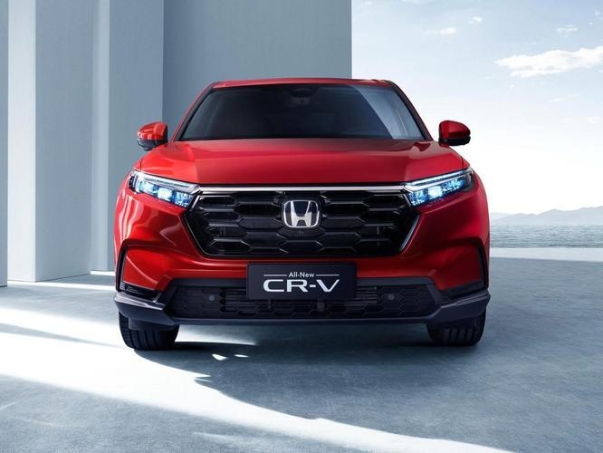 本田 CR-V：明智之选，一箱油跑 900km，经济实惠，耐用皮实的传