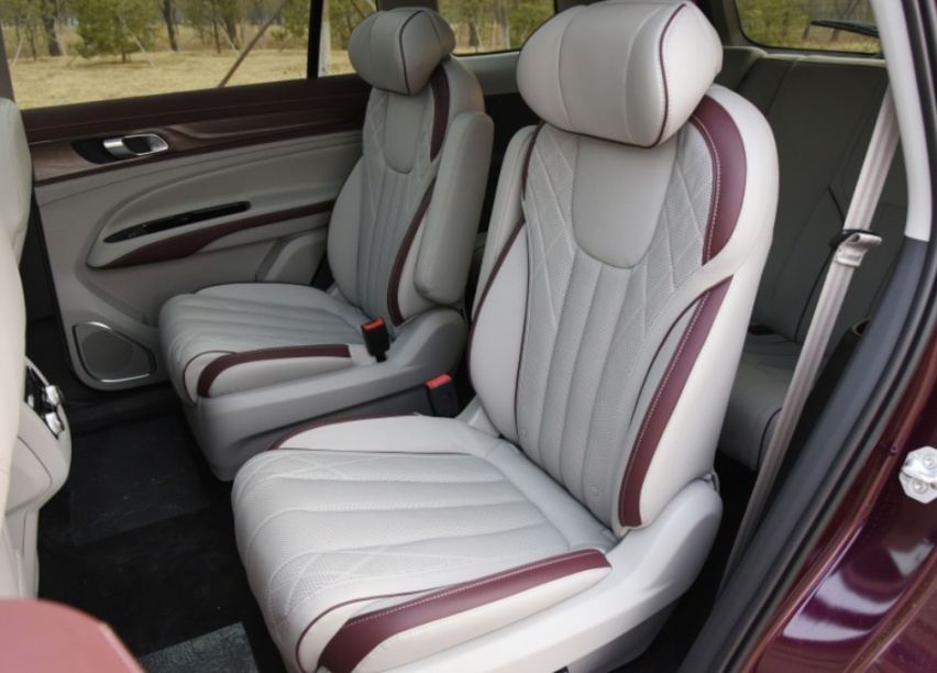 福特领裕正式上市，定位中大型SUV，18.98-21.98万