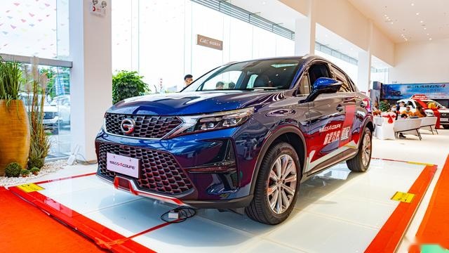 到店实拍丨传祺GS4 COUPE，除了“大溜背”还有哪些卖点