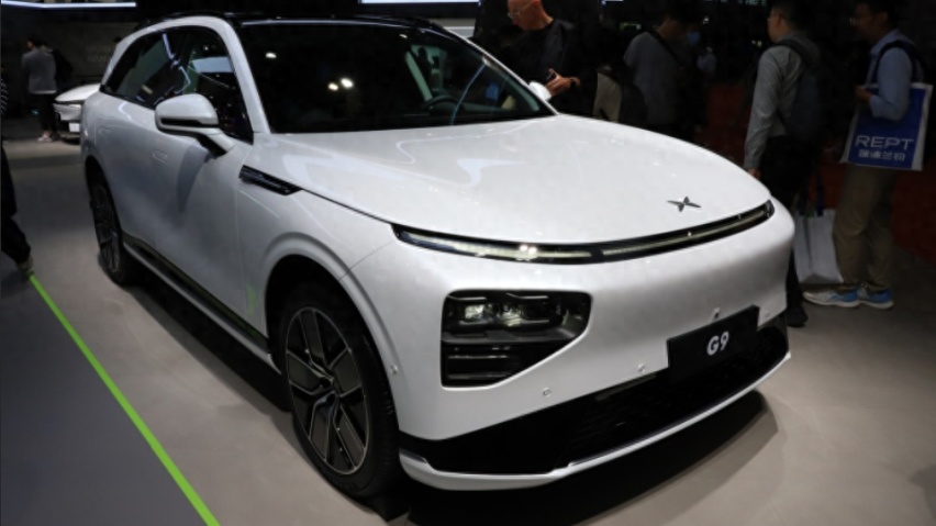 新款降价，27万买中大型SUV，小鹏G9要降维打击特斯拉？