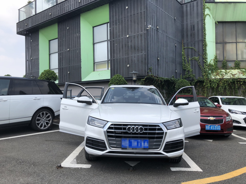 终于，赶在而立之年实现了一直以来的奥迪梦