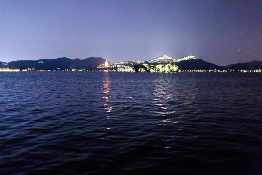 住民宿体验茶文化 上海-杭州旅行试驾吉利嘉际MHEV
