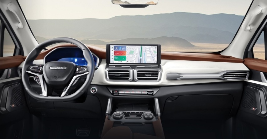 30万级硬派SUV 标配2.0T+四驱 BJ60与大通领地谁更胜一筹？
