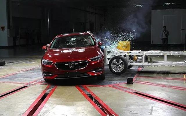 2019首批C-NCAP碰撞成绩出炉，宝马X3不敌领克02