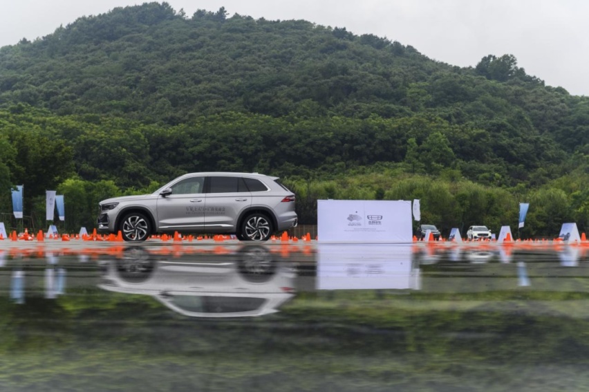 “不比、不试、不卖”的星越L开起来究竟怎么样？值得期待吗？