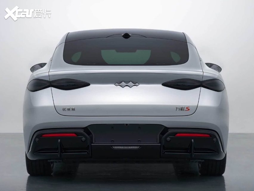 2026成都车展丨方程S系列看点多，比亚迪大汉续航最闪眼？