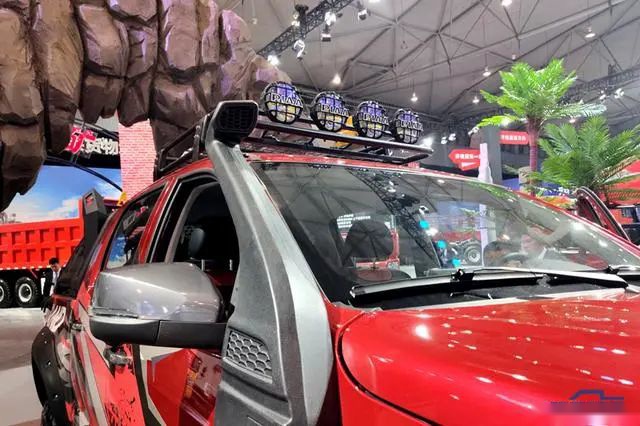 车宽2米的全尺寸皮卡 “越野战车”拓陆者战途下半年量产上市
