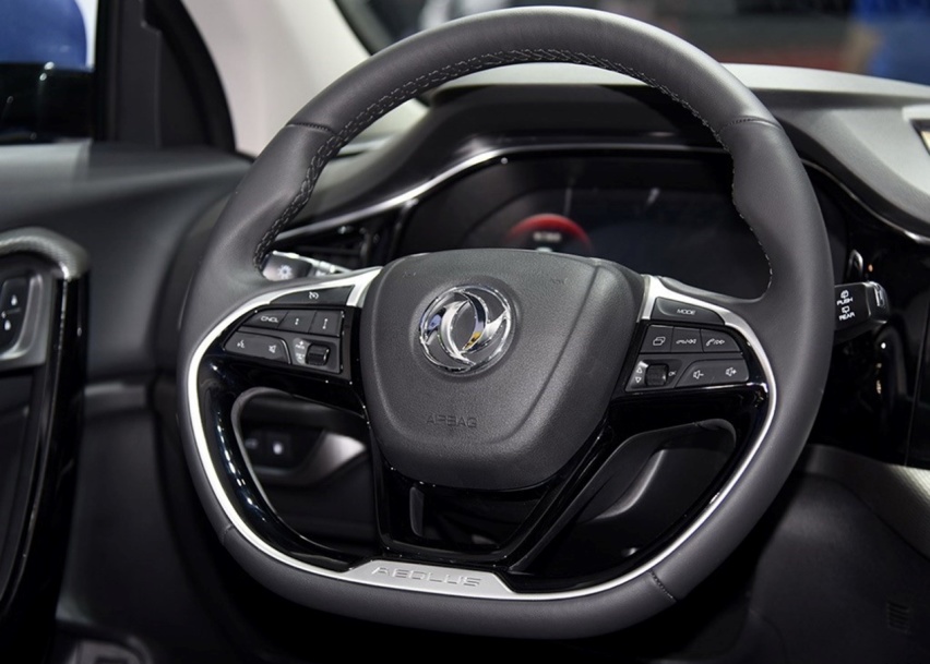 官宣油耗1.6L的国产PHEV，1.4T+电机迎合动感