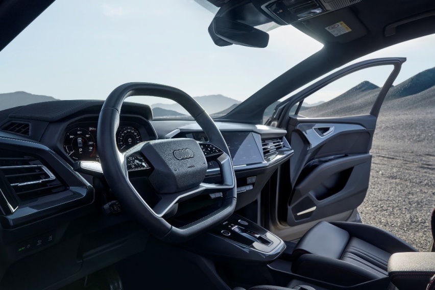 2023款奥迪Q5 e-tron焕新上市，同步推出三款特别版车型