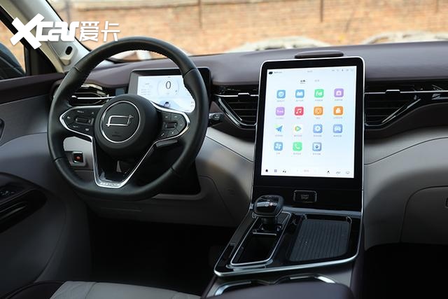 10万级家用suv,主打大空间高性价比,二胎家庭是否适合