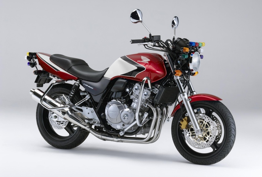 骑不坏 的cb又更新了本田cb400sf 款实拍 爱卡汽车爱咖号