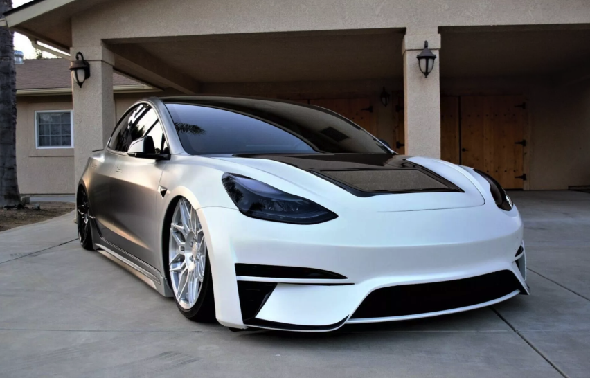 一台卖7.9万美元的特斯拉Model 3，你见过吗？