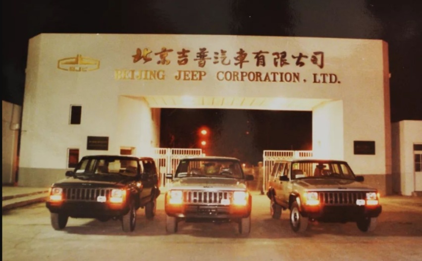 就因为产品力太过硬核，所以BJ40卖不过坦克300？