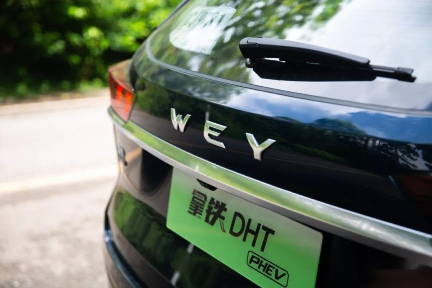 浅尝“加料”后的拿铁DHT-PHEV，油耗惊喜、细节让奶爸微笑