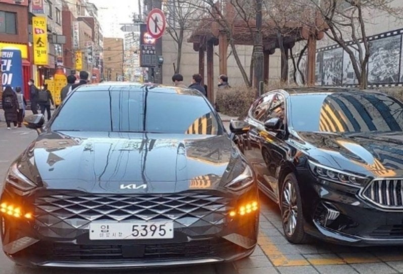 全新旗舰轿车 起亚K8实车首次曝光