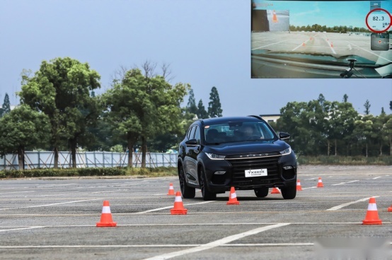 麋鹿测试82.3km/h，星途TX底盘表现令法系品牌黯然失色
