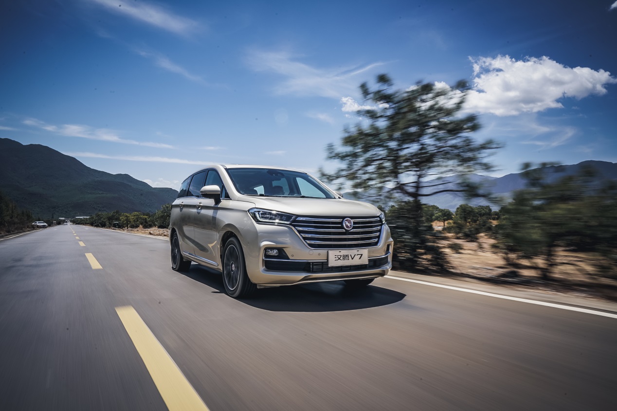 ���󃞄� �h�vV7�Ȃ���GM6�������p���M��