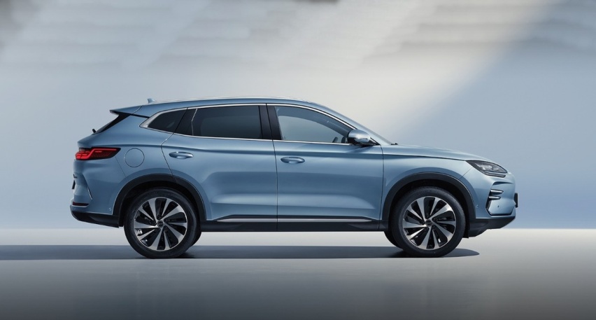 预算12万元 比亚迪宋PLUS与长安CS75PLUS谁更适合家用SUV