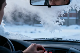 汽车后挡风玻璃加热功能咋用？除雾除霜时机要选对