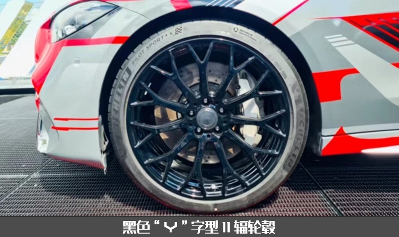 8缸变4缸！插混的奔驰AMG C63，逐渐电气化的性能野兽
