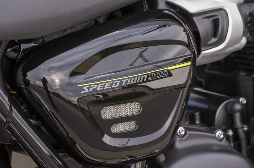 2023款凯旋SpeedTwin900详解，复古街车，升级内容令人错愕