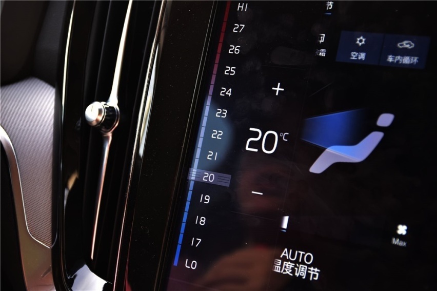 全新沃尔沃V60山路试驾：你虽然推头 但我依然很爱