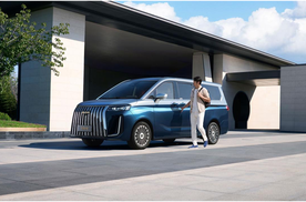 回归务实消费，锐胜M8和别克GL8谁才是香饽饽？