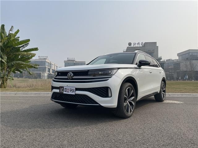 实拍一汽-大众揽巡，30万左右大体格五座SUV新选择