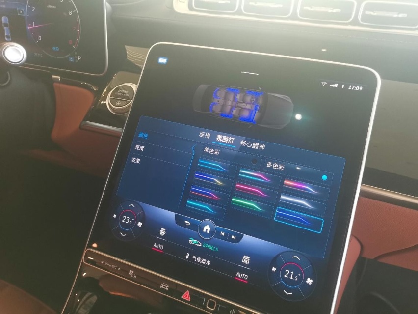 实拍奔驰S级S500L 4MATIC，车长超5米3，一坐进去就舍不得下