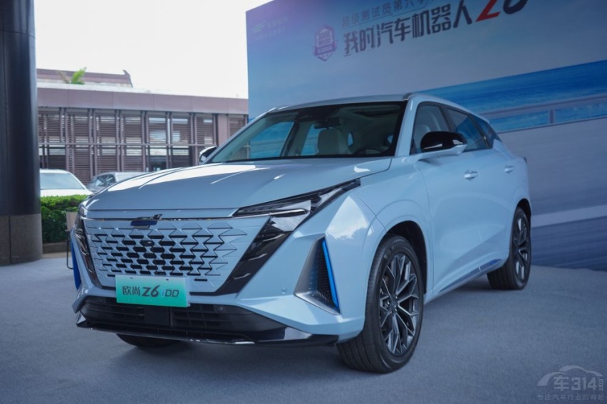 新老混动SUV 欧尚Z6 iDD对比宋Pro DM-i