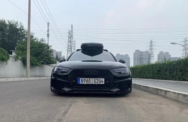 顾家奶爸打造的黑武士旅行车，奥迪A4 Allroad驾到