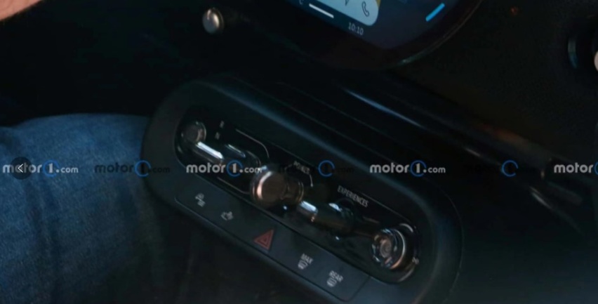 宝马MINI Cooper EV谍照曝光，造型“帅炸”了，或由长城国产