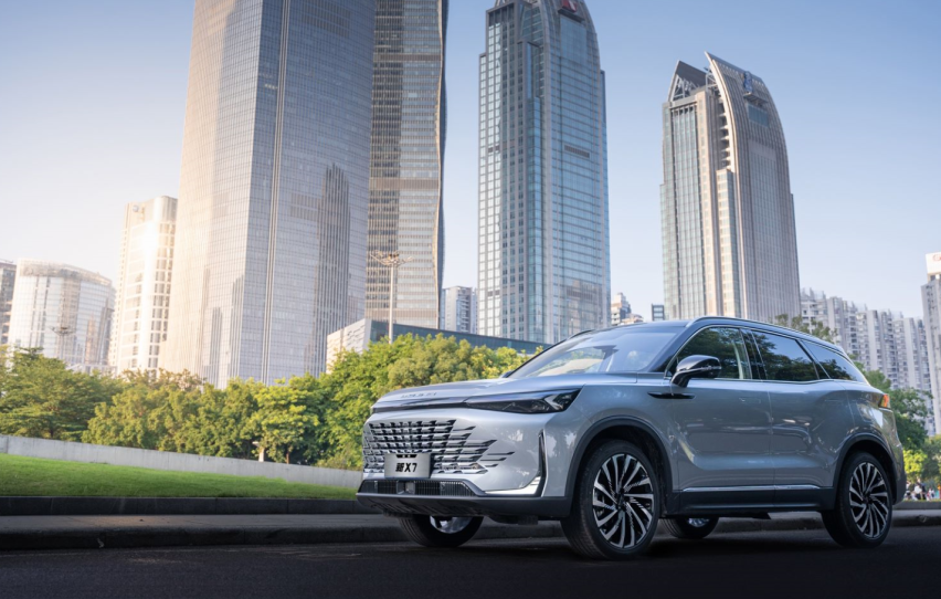 十一开新车，舒服又有面，新魔方、新X7、BJ60等全系车型大方送好礼