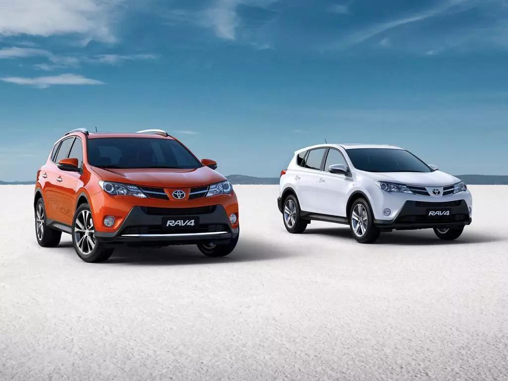 RAV4荣放:一匹在城市肆意穿行的骏马
