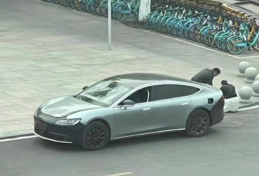 从车企与手机厂商合作聊起：没有手机加持，就做不好智能汽车吗？