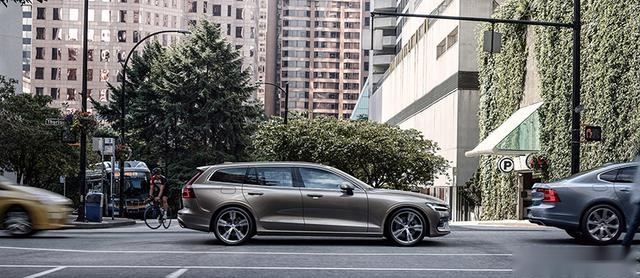 沃尔沃V60上市，这是你想要的“瓦罐”吗？