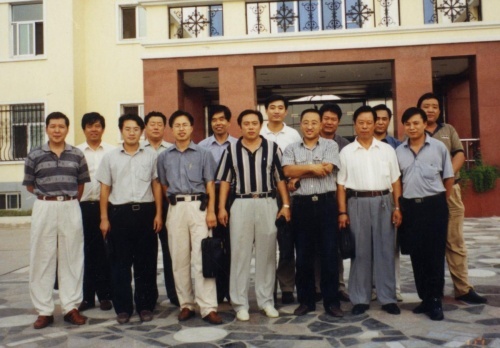 统一润滑油的IP人物志——统一石化董事长霍振祥