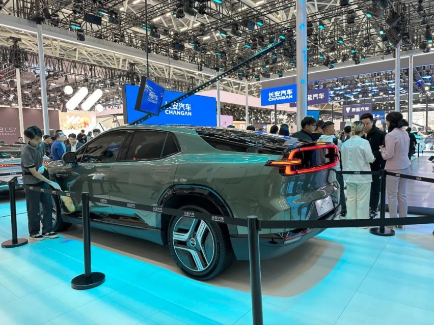 我怎么把长安“Cybertruck”忘了！