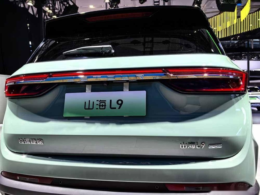 买家用插混SUV,这3款国产车值得考虑,动力强,好养活