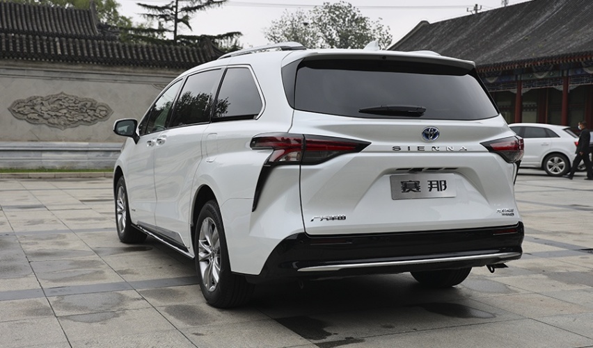 加价5-8万？虽不合规，但却合行情！丰田赛那如此任性？
