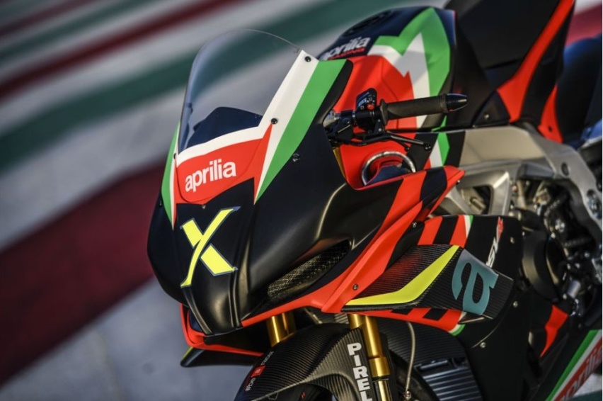 Aprilia限量版RSV4 X 仅发售10台售价4万欧元