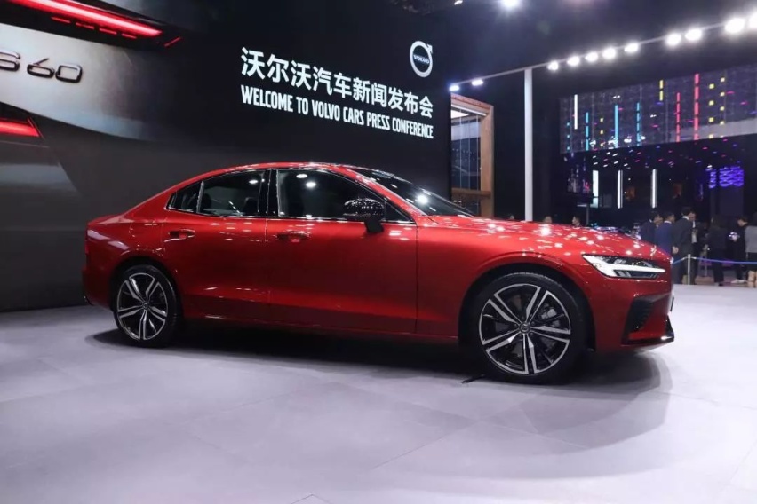 不想跟风买SUV？不妨看看车展上这几款轿车，最后一款最安逸！